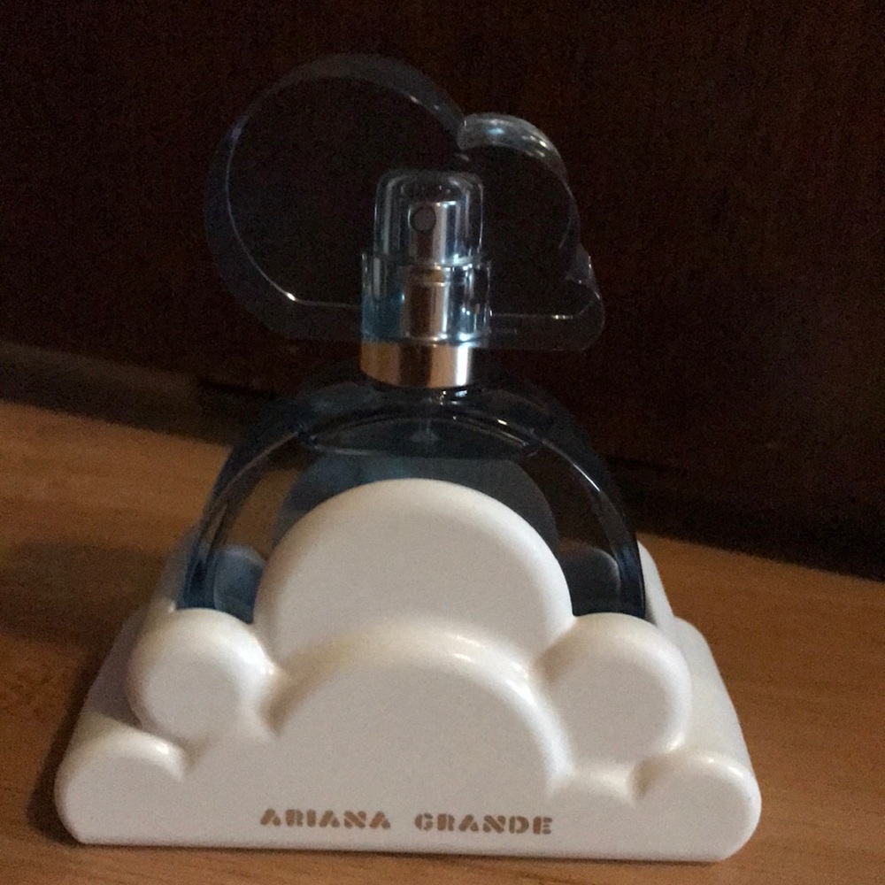 Ariana Grande Cloud 1.7oz